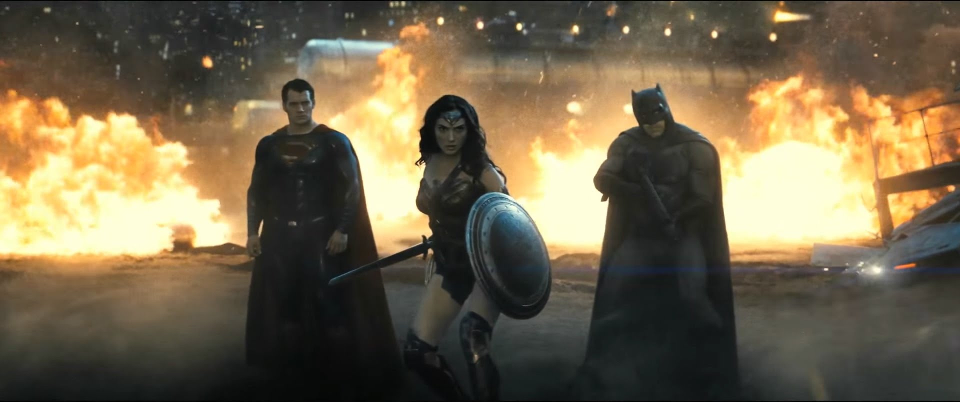 Leituras sobre o Terceiro Trailer de Batman x Superman Dawn of Justice