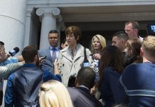 Veja as novas fotos divulgadas de ’13 Reasons Why’ da Netflix