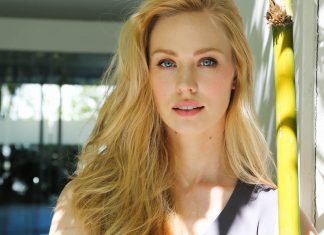 Deborah Ann Woll vai estrelar no terror “Escape Room” do diretor de “Sobrenatural 4”