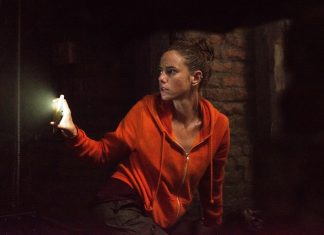 Veja Kaya Scodelario em cena intensa de “Predadores Assassinos”