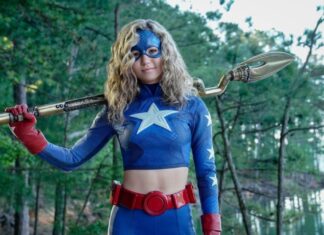 Criador de “Stargirl “garantiu que segunda temporada manterá seu “tom diferente”